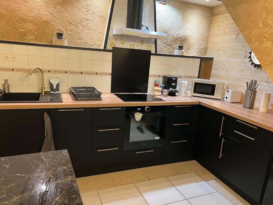 Saint-Pardoux-la-Rivière Le Chalet מראה חיצוני תמונה